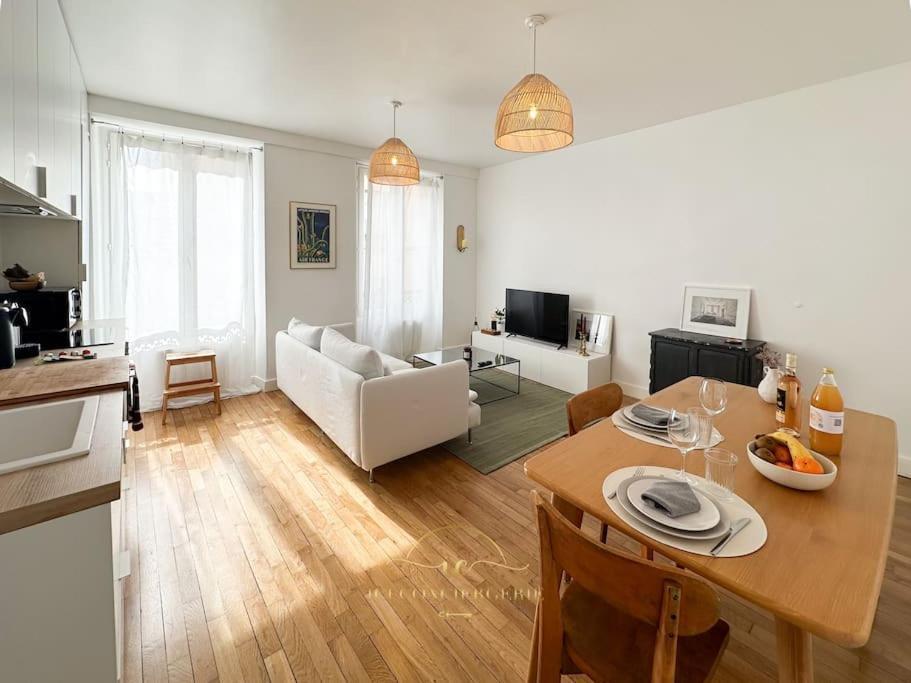 Le Petit Saint Louis Appartement Versailles Buitenkant foto